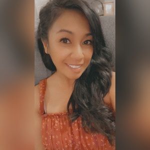 Meet your Posher, Leilah